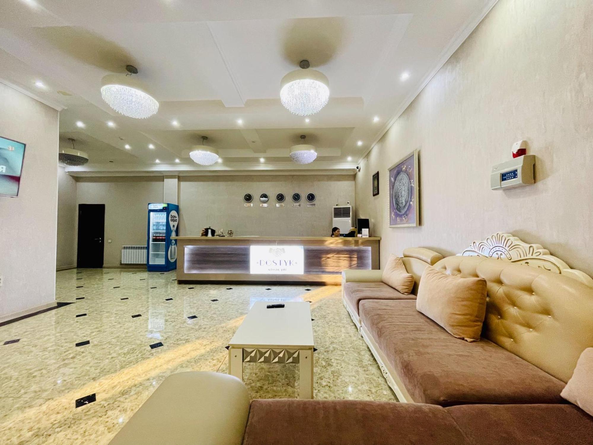 Hotel Dostyk Kyzylorda Exteriér fotografie