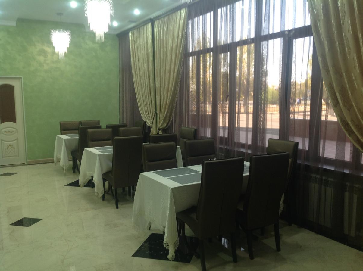 Hotel Dostyk Kyzylorda Exteriér fotografie